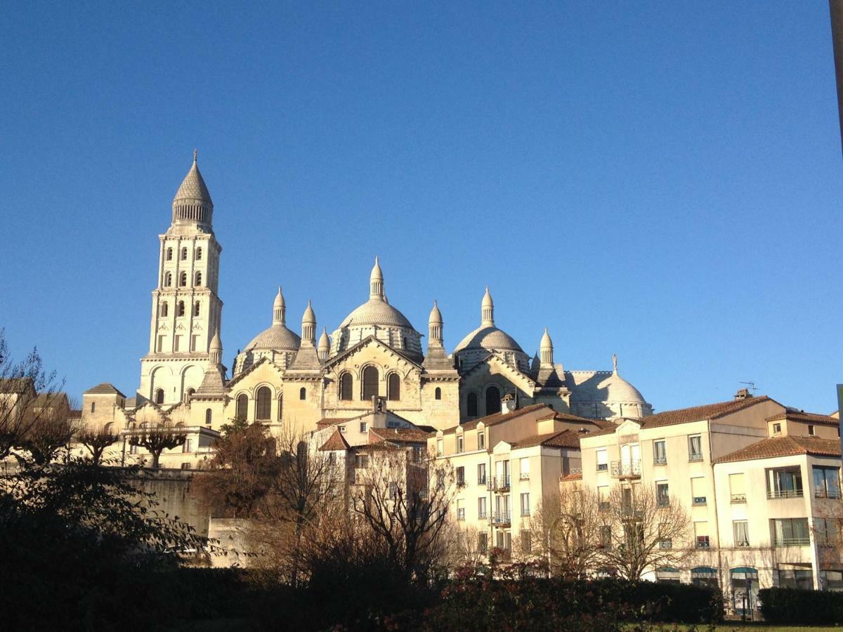 Les Bains Douches Aparthotel เปรีเกอ ภายนอก รูปภาพ