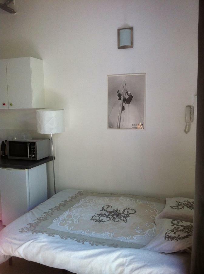 Les Bains Douches Aparthotel เปรีเกอ ภายนอก รูปภาพ